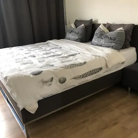 Beautiful Romantic In Apartment *